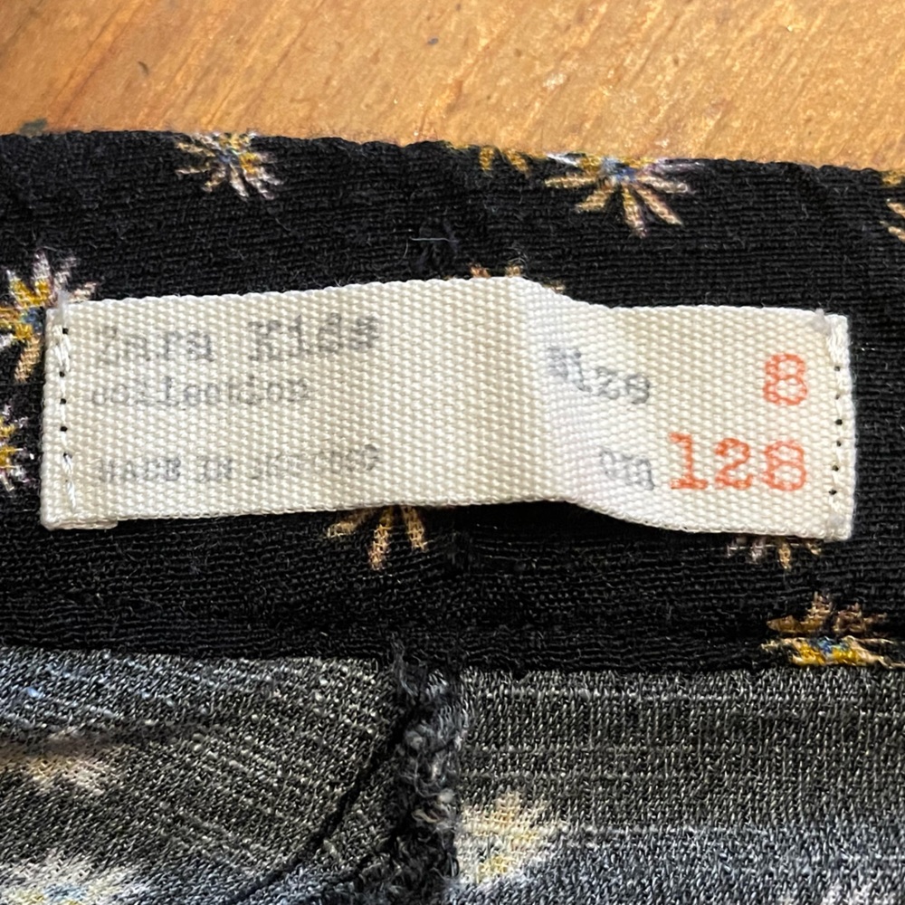 Black long flowy pants - Picture 3 of 3